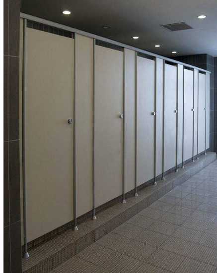 廣州一女廁突然傳出尖叫聲 所有人沖過(guò)去,被眼前一幕嚇壞了